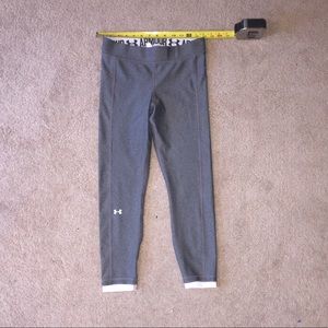 Under Armour cropped leggings